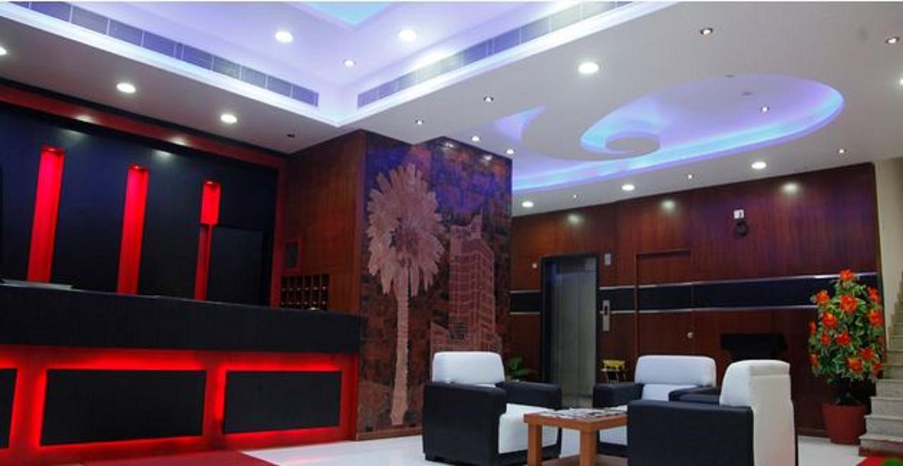 Hotel Hiton Perintalmanna Bagian luar foto