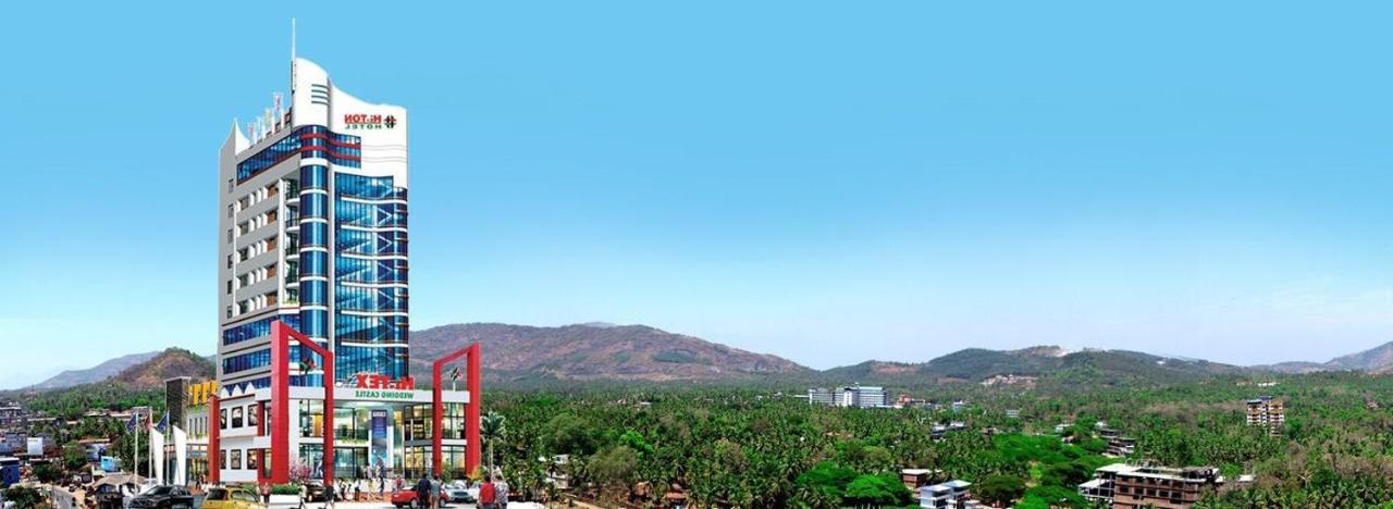 Hotel Hiton Perintalmanna Bagian luar foto